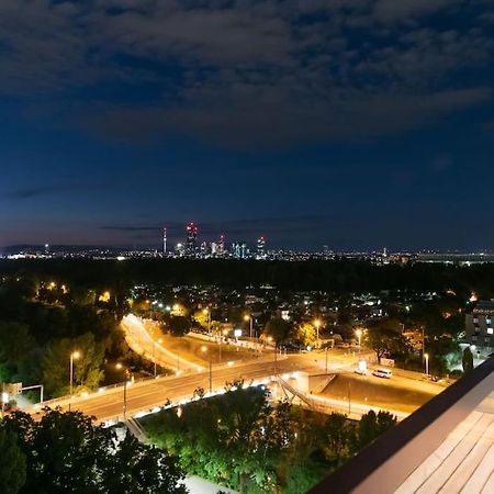 Апартаменти Hoch Hinaus, Neu Und Stilvoll Mit Pool Am Dach Відень Екстер'єр фото